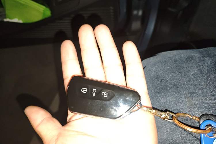 Used Volkswagen ID.6 X 2023 Ultra-Intelligent Long-Range Version Vehicle Key
