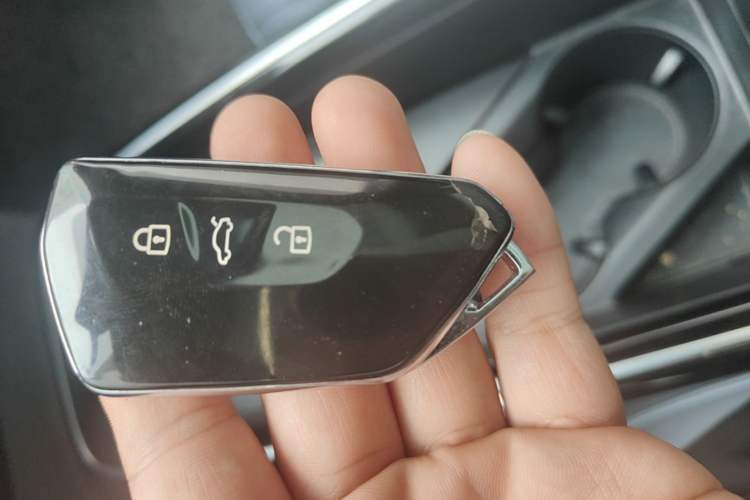 Used Volkswagen ID.6 X 2023 Upgraded Model Ultra-Long Range Version Vehicle Key