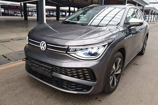 Used Volkswagen ID.6 X 2023 Pure Long-Range Version