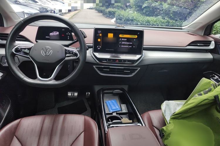 Used Volkswagen ID.6 X 2023 Kinergy Four-Wheel Drive Edition Center Console