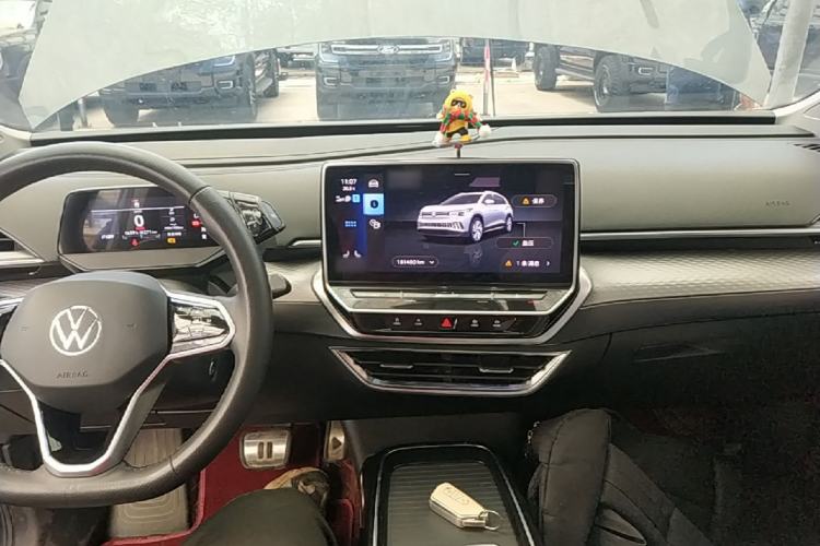 Used Volkswagen ID.6 X 2023 Ultra-Intelligent Long-Range Version Center Console