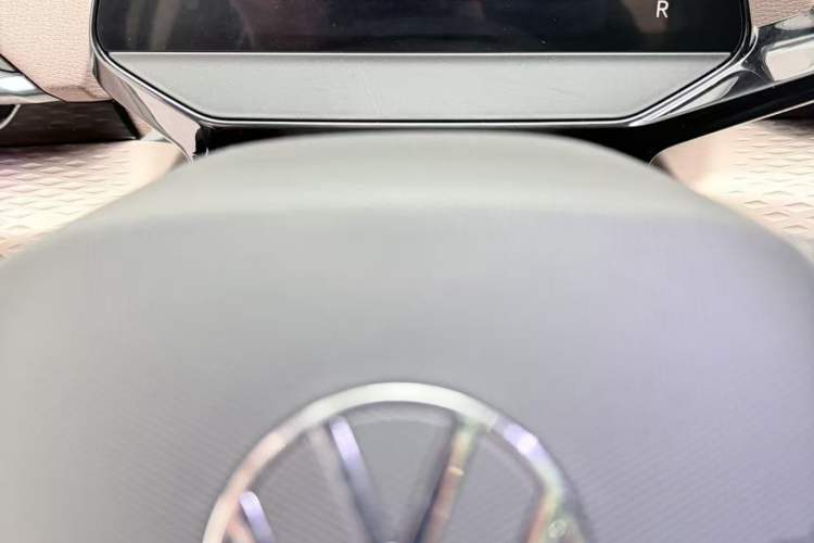 Used Volkswagen ID.6 X 2023 Ultra-Intelligent Long-Range Version Exterior 12