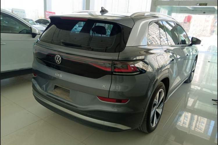 Used Volkswagen ID.6 X 2023 Ultra-Intelligent Long-Range Version Exterior 4