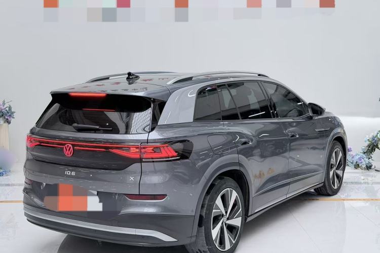 Used Volkswagen ID.6 X 2023 Ultra-Intelligent Long-Range Version Exterior 4