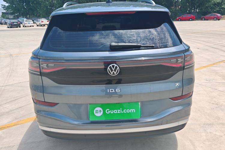 Used Volkswagen ID.6 X 2023 Ultra-Intelligent Long-Range Version Exterior 5