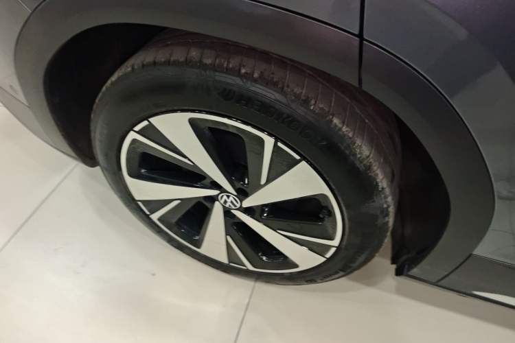 Used Volkswagen ID.6 X 2023 Ultra-Intelligent Long-Range Version Exterior 5