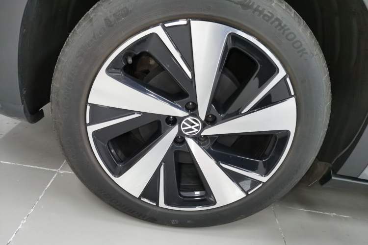 Used Volkswagen ID.6 X 2023 Upgraded Model Pure Long-Range Version Exterior 8