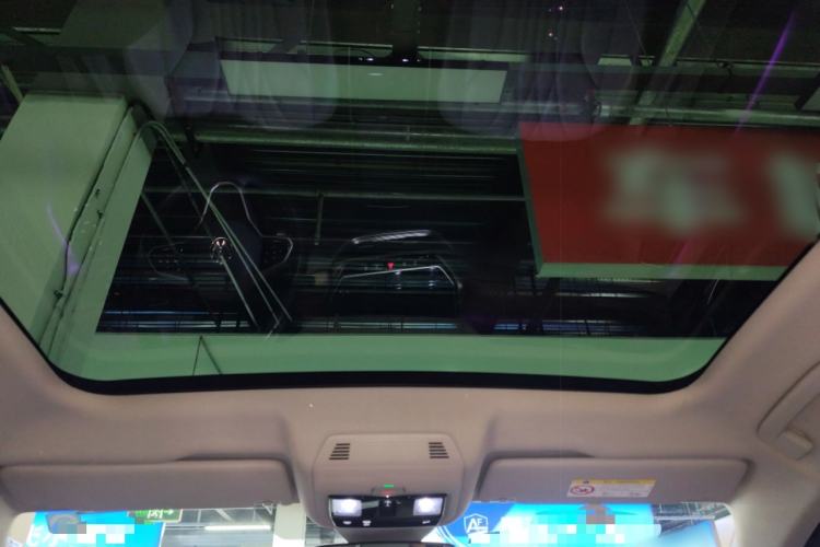 Used Volkswagen ID.6 X 2023 Ultra-Intelligent Long-Range Version Headliner