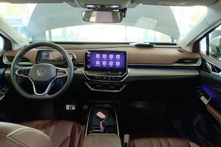 Used Volkswagen ID.6 X 2023 Ultra-Intelligent Long-Range Version Interior 1