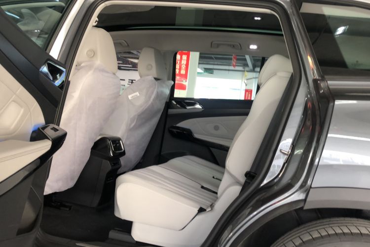 Used Volkswagen ID.6 X 2023 Upgraded Model Ultra-Long Range Version Interior 2