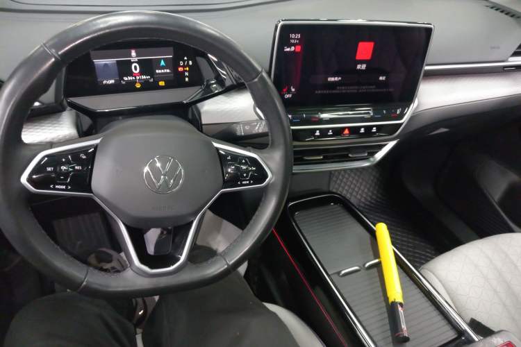 Used Volkswagen ID.6 X 2023 Ultra-Intelligent Long-Range Version Interior 2
