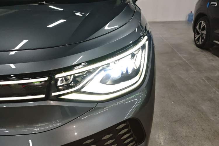 Used Volkswagen ID.6 X 2023 Ultra-Intelligent Long-Range Version Left Front Headlight