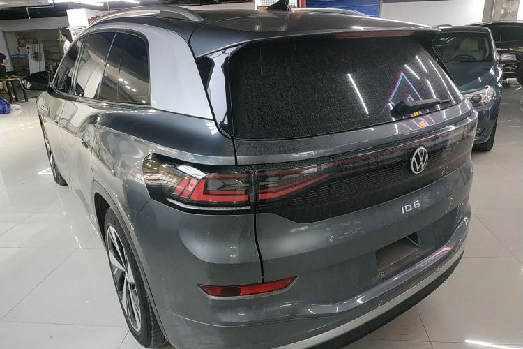 Used Volkswagen ID.6 X 2023 Pure Long-Range Version Rear Left 45 Deg