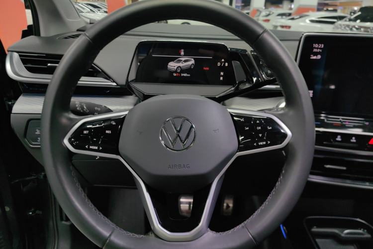 Used Volkswagen ID.6 X 2023 Ultra-Intelligent Long-Range Version Steering Wheel