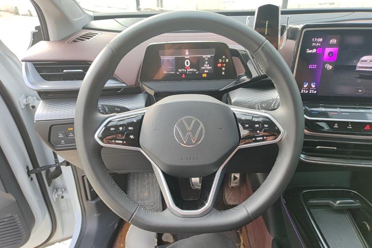 Used Volkswagen ID.6 X 2023 Ultra-Intelligent Long-Range Version Steering Wheel