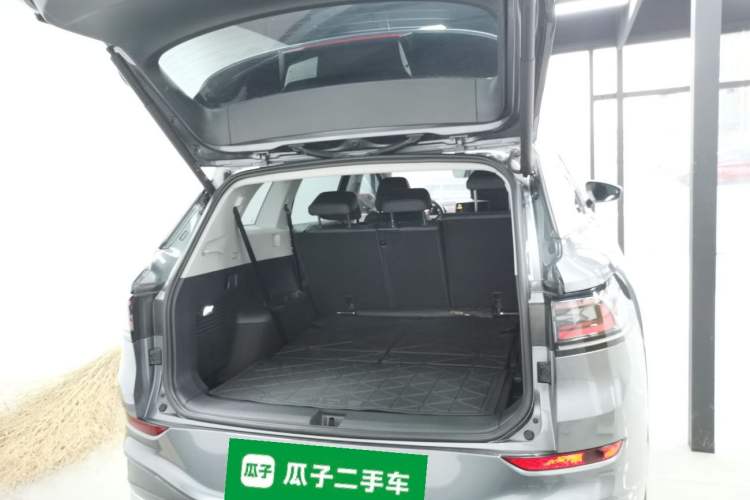 Used Volkswagen ID.6 X 2023 Upgraded Model Pure Long-Range Version Trunk