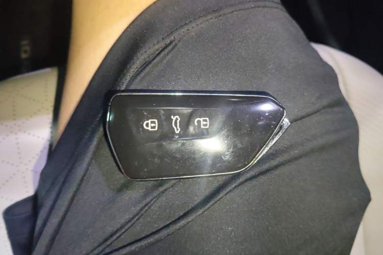 Used Volkswagen ID.6 X 2023 Ultra-Intelligent Long-Range Version Vehicle Key