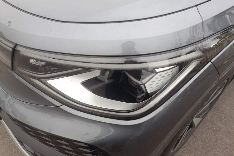 Used Volkswagen ID.6 X 2023 Upgraded Model Ultra-Long Range Version Left Front Headlight
