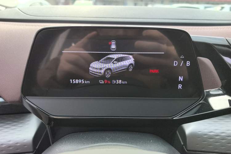 Used Volkswagen ID.6 X 2023 Upgraded Model Pure Long-Range Version Odometer Close Up
