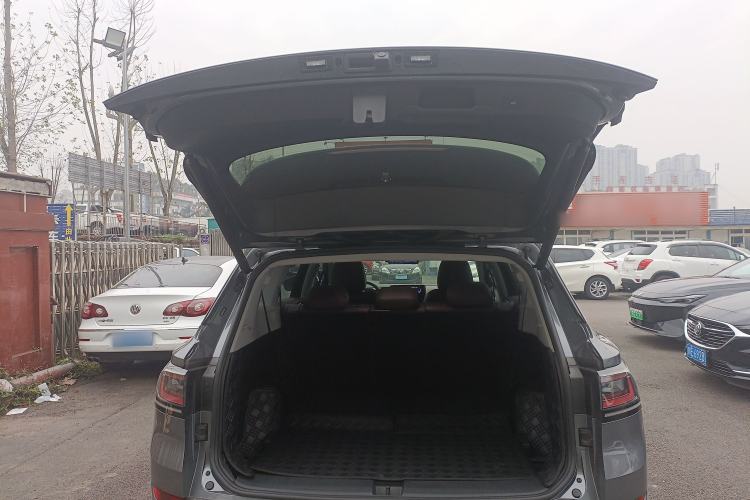 Used Volkswagen ID.6 X 2023 Upgraded Model Ultra-Long Range Version Trunk