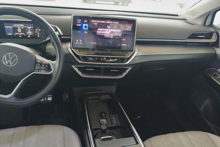Used Volkswagen ID.6 X 2023 Ultra-Intelligent Long-Range Version Audio And AC Panel