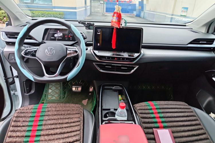 Used Volkswagen ID.6 X 2023 Upgraded Model Pure Long-Range Version Center Console