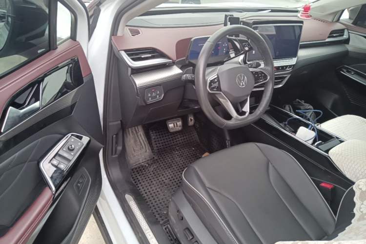 Used Volkswagen ID.6 X 2023 Upgraded Model Pure Long-Range Version Driver Seat