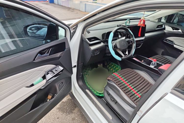 Used Volkswagen ID.6 X 2023 Upgraded Model Pure Long-Range Version Driver Seat