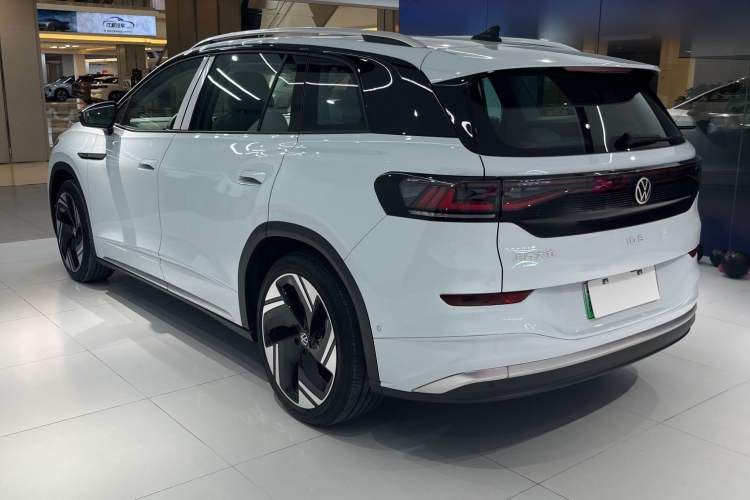 Used Volkswagen ID.6 X 2023 Upgraded Version Kinetic All-Wheel Drive Edition Exterior 3