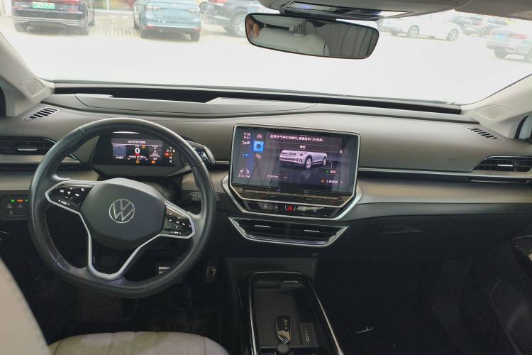 Used Volkswagen ID.6 X 2023 Ultra-Intelligent Long-Range Version Interior 2