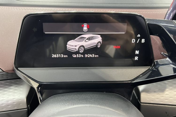 Used Volkswagen ID.6 X 2023 Upgraded Model Pure Long-Range Version Odometer Close Up