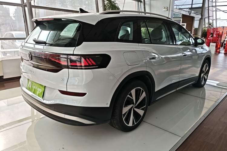 Used Volkswagen ID.6 X 2023 Ultra-Intelligent Long-Range Version Rear Right 45 Deg