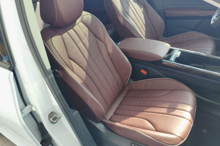 Used Volkswagen ID.6 X 2023 Upgraded Model Ultra-Long Range Version Right Front Seat