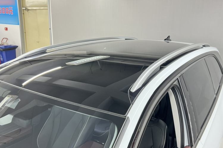 Used Volkswagen ID.6 X 2023 Upgraded Model Pure Long-Range Version Roof