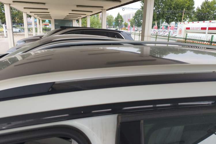 Used Volkswagen ID.6 X 2023 Ultra-Intelligent Long-Range Version Roof