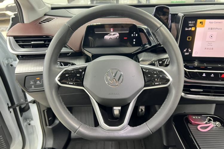 Used Volkswagen ID.6 X 2023 Upgraded Model Pure Long-Range Version Steering Wheel