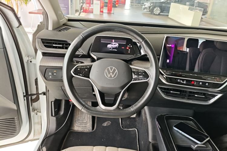 Used Volkswagen ID.6 X 2023 Ultra-Intelligent Long-Range Version Steering Wheel