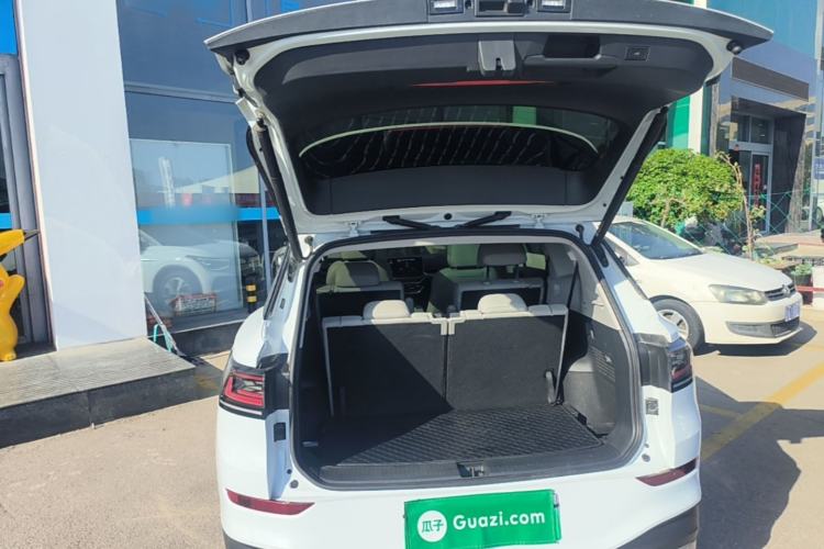 Used Volkswagen ID.6 X 2023 Ultra-Intelligent Long-Range Version Trunk