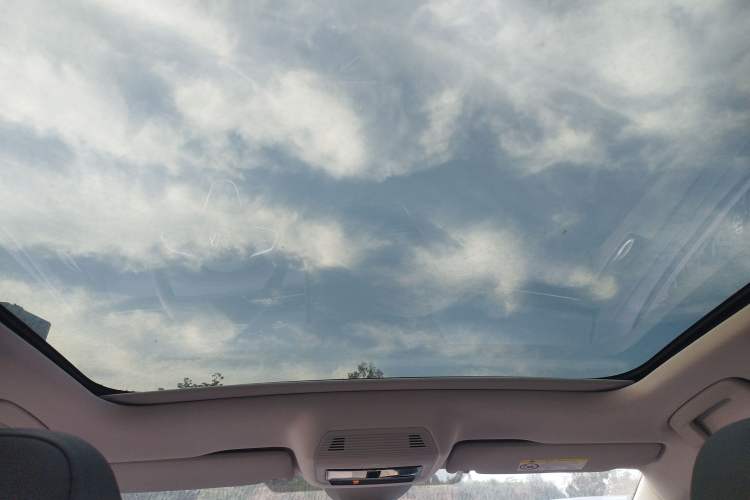 Used Volkswagen ID.7 VIZZION 2024 AIR model Headliner