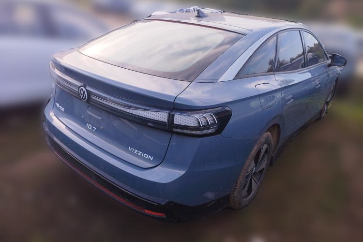 Used Volkswagen ID.7 VIZZION 2024 AIR model Rear Right 45 Deg