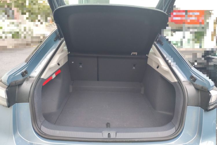 Used Volkswagen ID.7 VIZZION 2024 First Edition Trunk