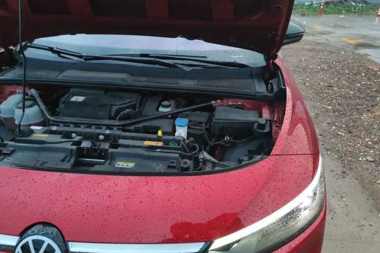 Used Volkswagen ID.7 VIZZION 2024 First Edition Engine Bay Left