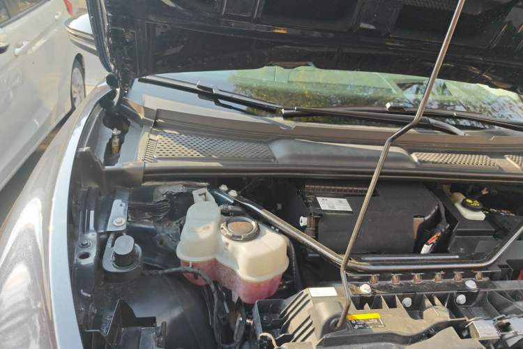 Used Volkswagen ID.7 VIZZION 2024 AIR model Engine Bay Right