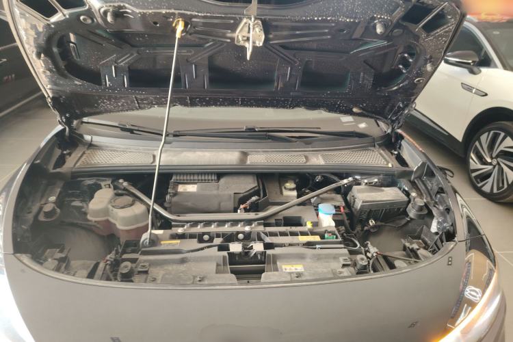 Used Volkswagen ID.7 VIZZION 2024 AIR model Engine Bay