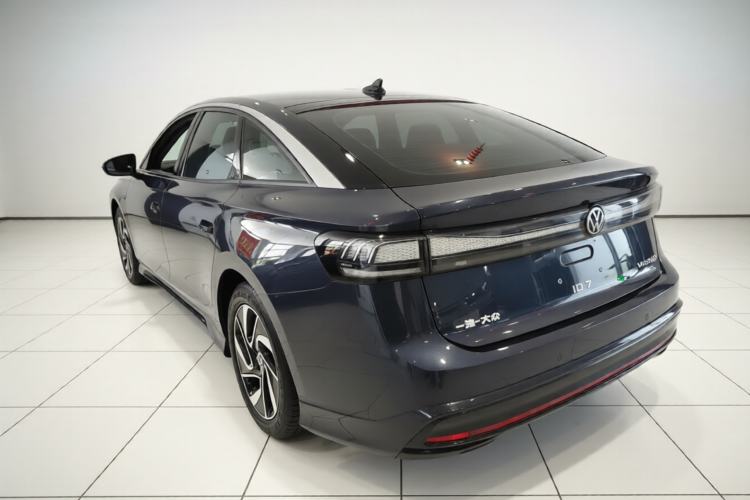 Used Volkswagen ID.7 VIZZION 2024 PRO Model Exterior 2