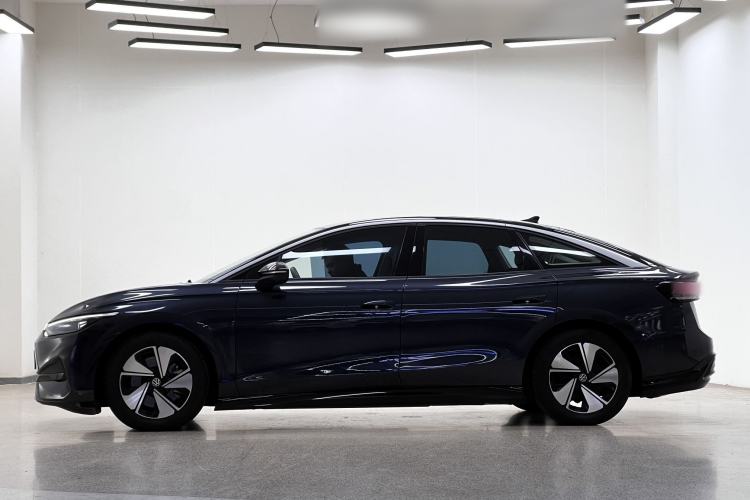 Used Volkswagen ID.7 VIZZION 2024 AIR model Exterior 4