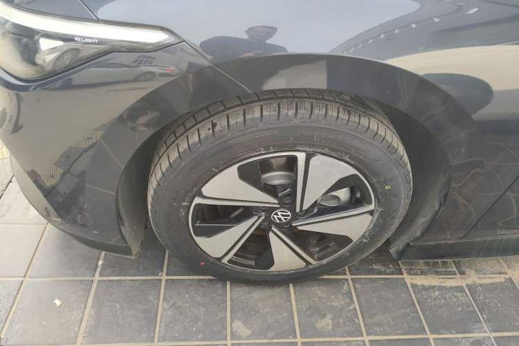 Used Volkswagen ID.7 VIZZION 2024 AIR model Exterior 4
