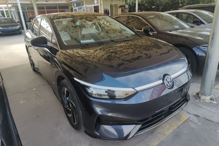 Used Volkswagen ID.7 VIZZION 2024 First Edition Front Right 45 Deg