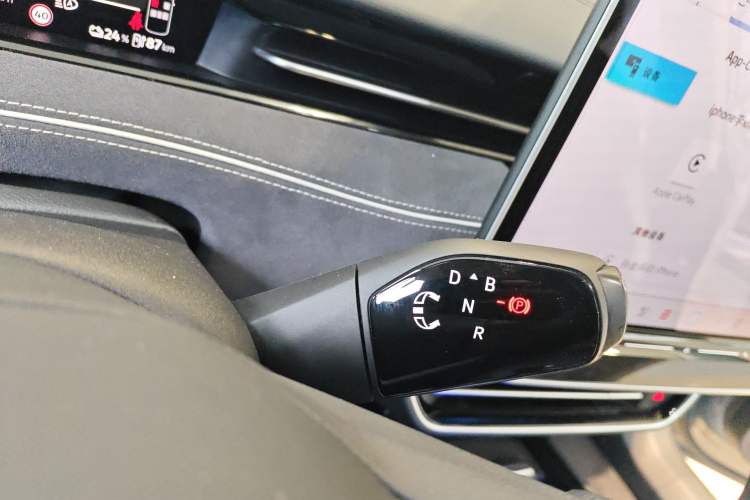 Used Volkswagen ID.7 VIZZION 2024 PRO Model Gear Lever