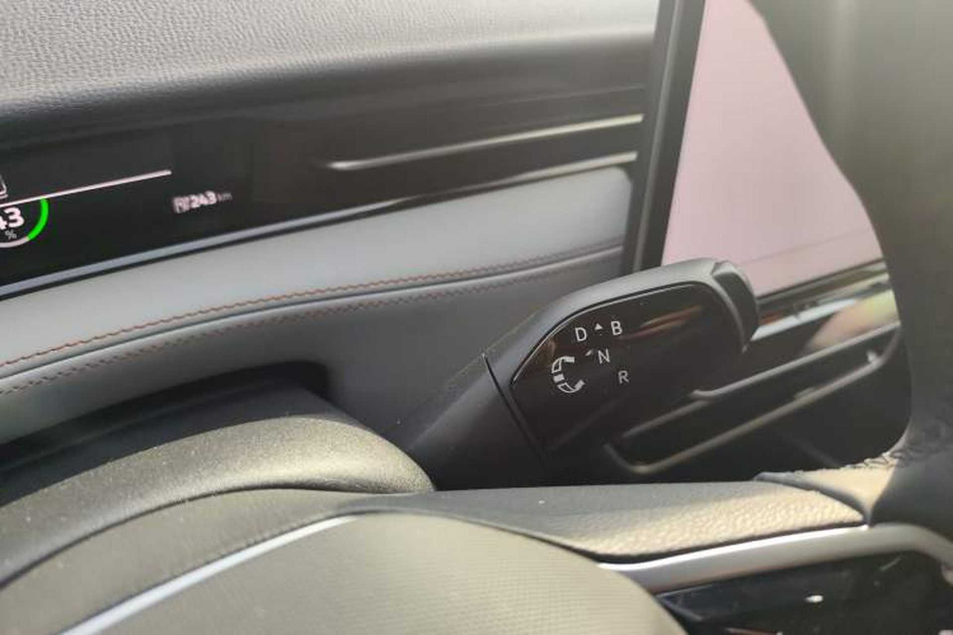 Used Volkswagen ID.7 VIZZION 2024 AIR model Gear Lever
